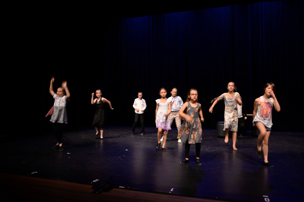 ../Images/Musical Nanny de Vries 129.jpg